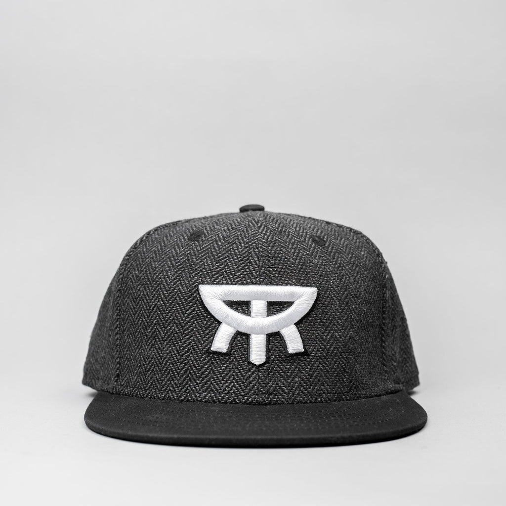 RADIANT SNAPBACK OXFORD